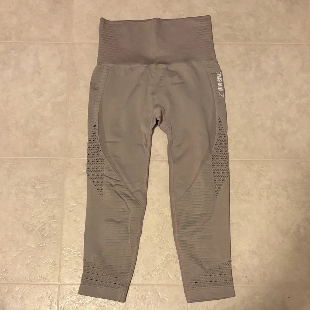 Gymshark Womens Seamless High-Waist Leggings inTaupe/Greige - Picture 1 of 4